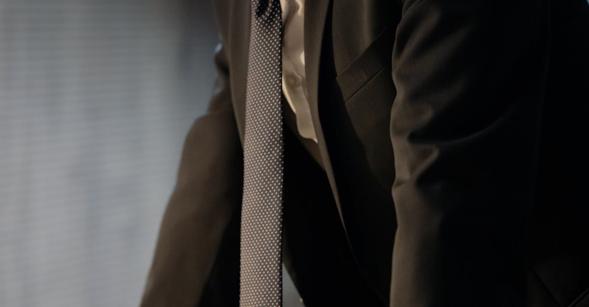 When to Hire a Private Detective for Infidelity Suspicions
